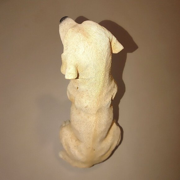 Vintage Yellow Labrador Dog Figurine 9 inches Painted Resin Collectible Statue - Picture 5 of 8